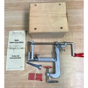 Pampered Chef Apple Peeler/Corer/Slicer Model 2430 Kitchen Helper